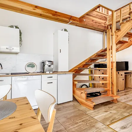 Goscinne Anna * オストロボ