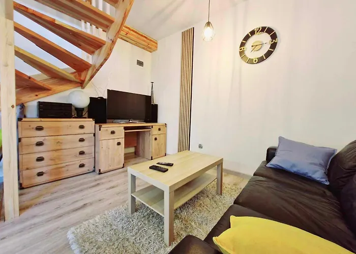 منزل للإقامة Goscinne Anna *