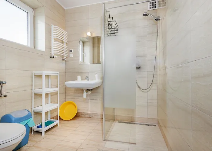 Goscinne Anna أوستروفو